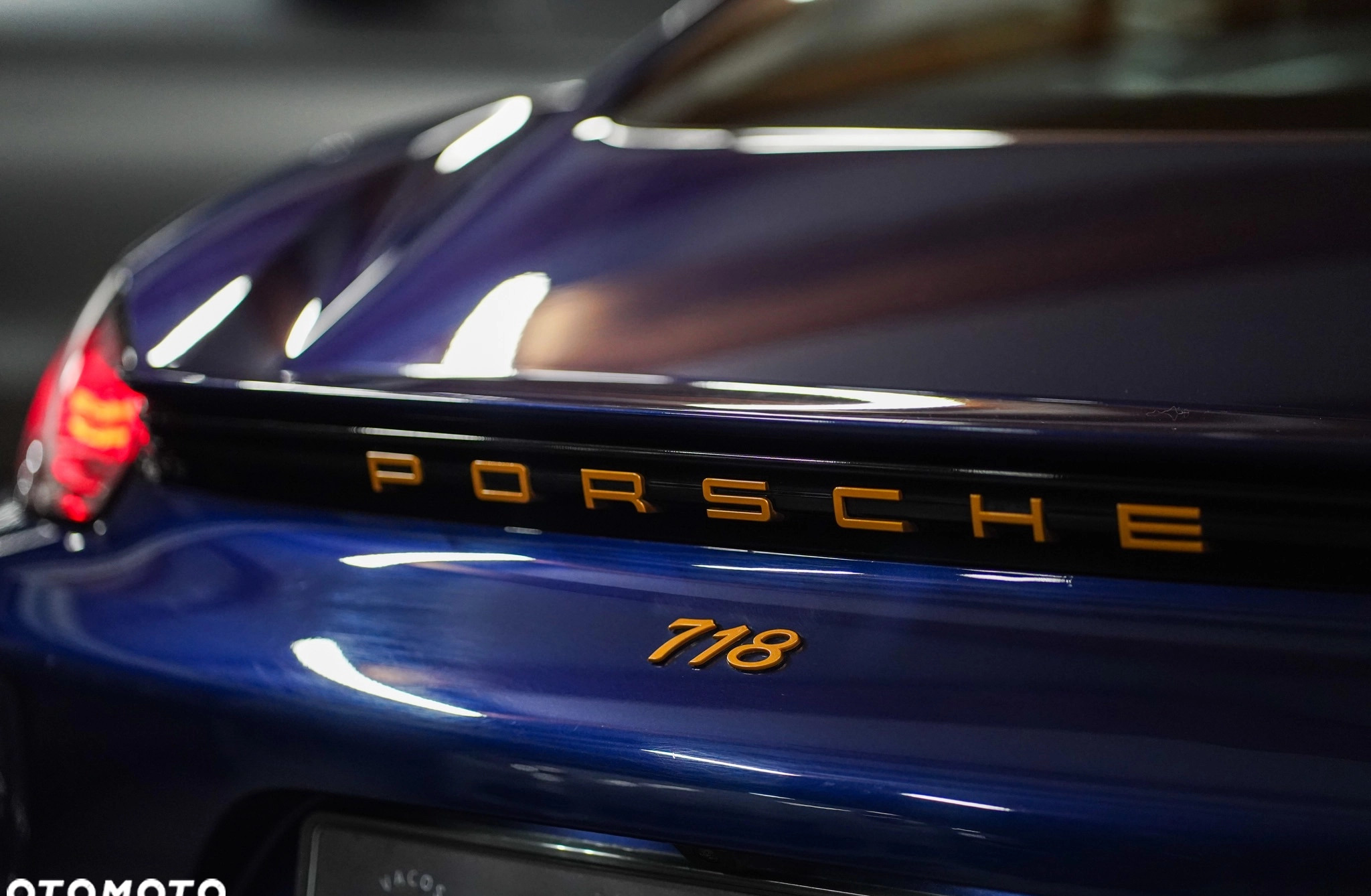 Porsche 718 Cayman cena 325000 przebieg: 36000, rok produkcji 2022 z Sucha Beskidzka małe 667